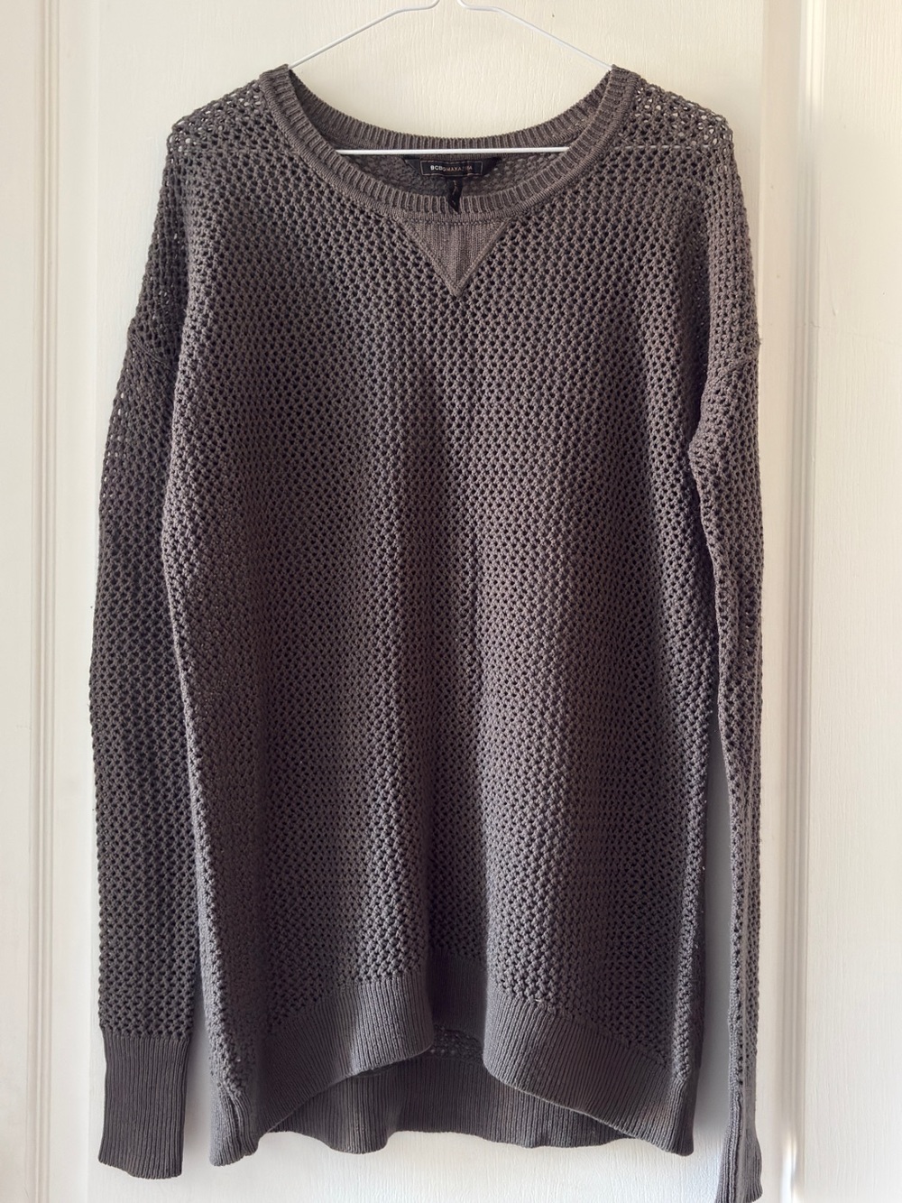 BCBGMaxAzria Men's Charcoal Open-Knit Crewneck Sweater